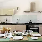 Tenuta Ponziani Wine Resort&spa בית חווה
